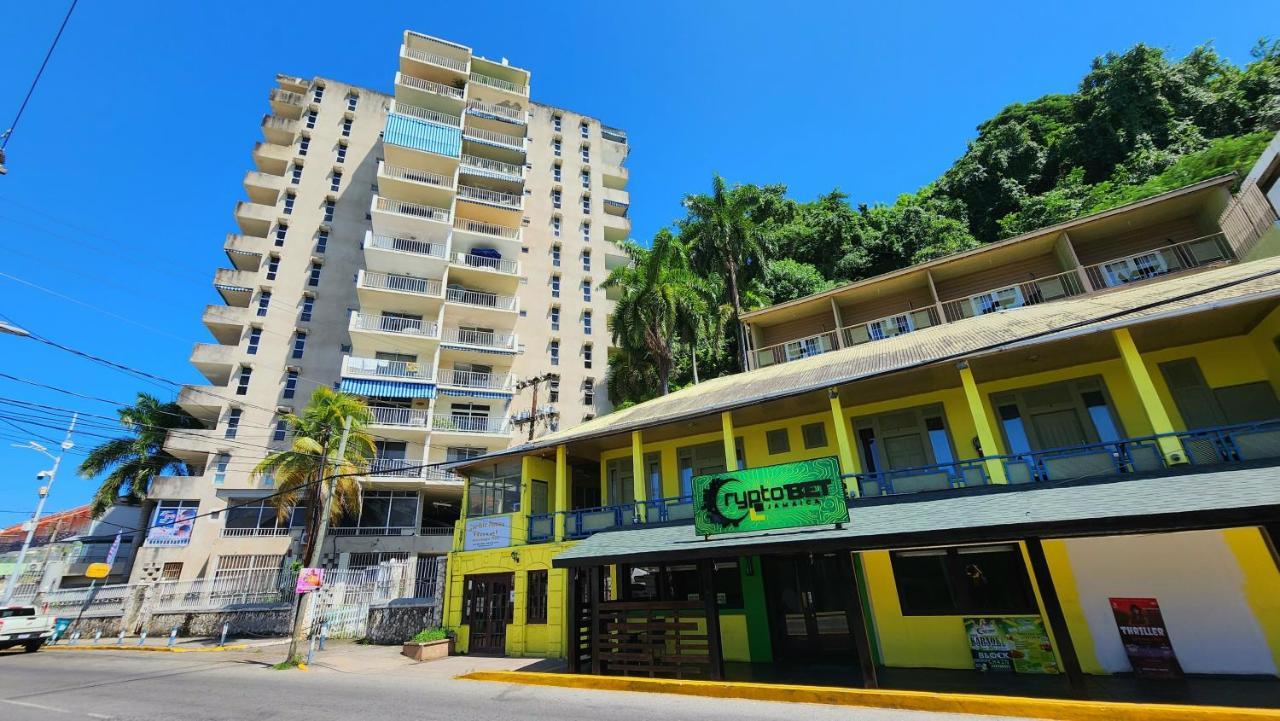 Montego Bay Club Apartments Exteriör bild