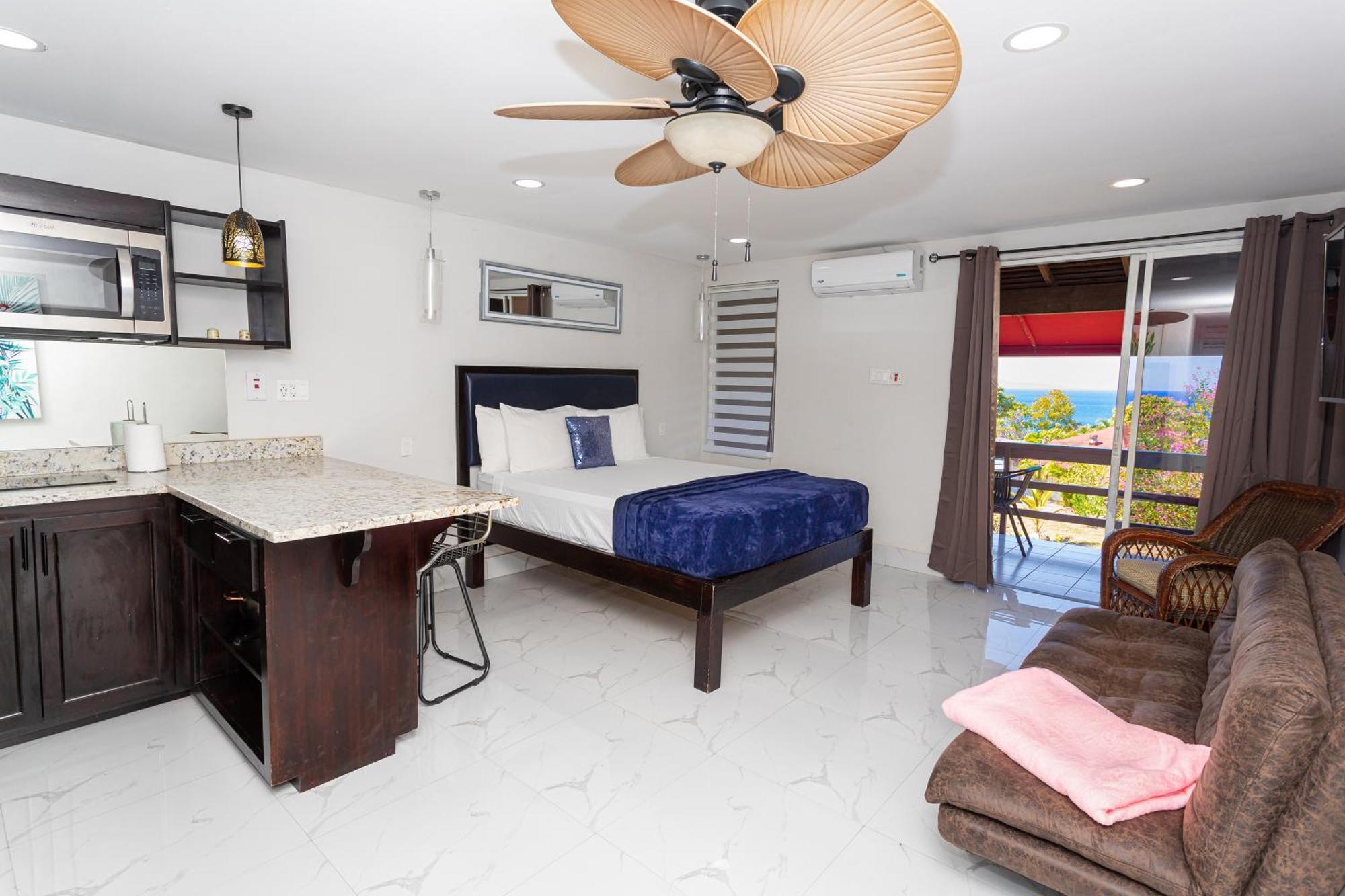 Montego Bay Club Apartments Exteriör bild