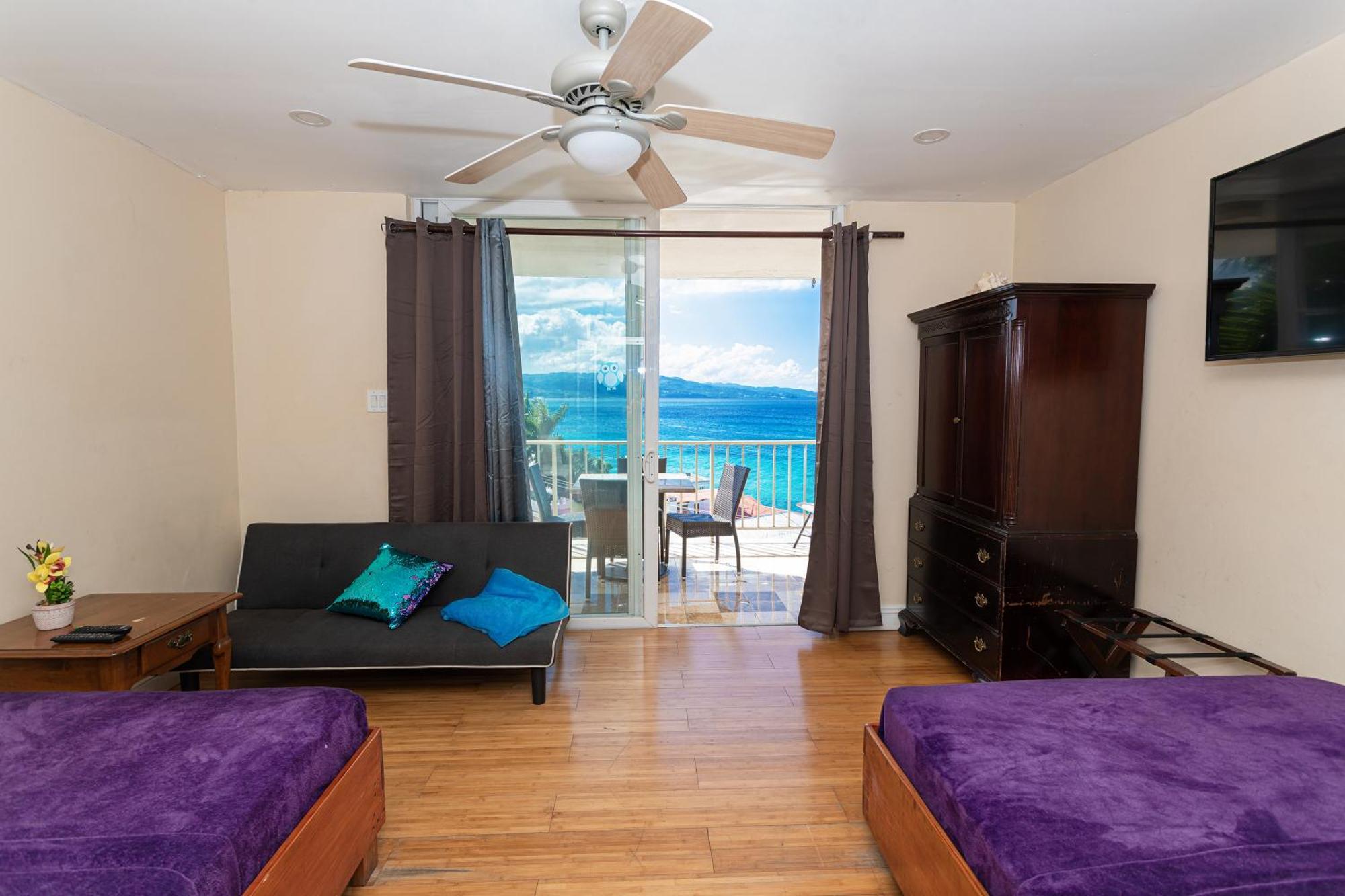 Montego Bay Club Apartments Exteriör bild